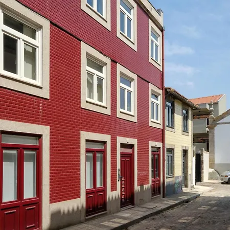 Magnolia 1 Luxury With Ac Metro Downtown 포르투