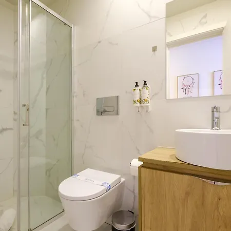 Magnolia 1 Luxury With Ac Metro Downtown Porto